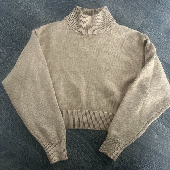 Wilfred Cropped Wool Sweater - Picture 1 of 4